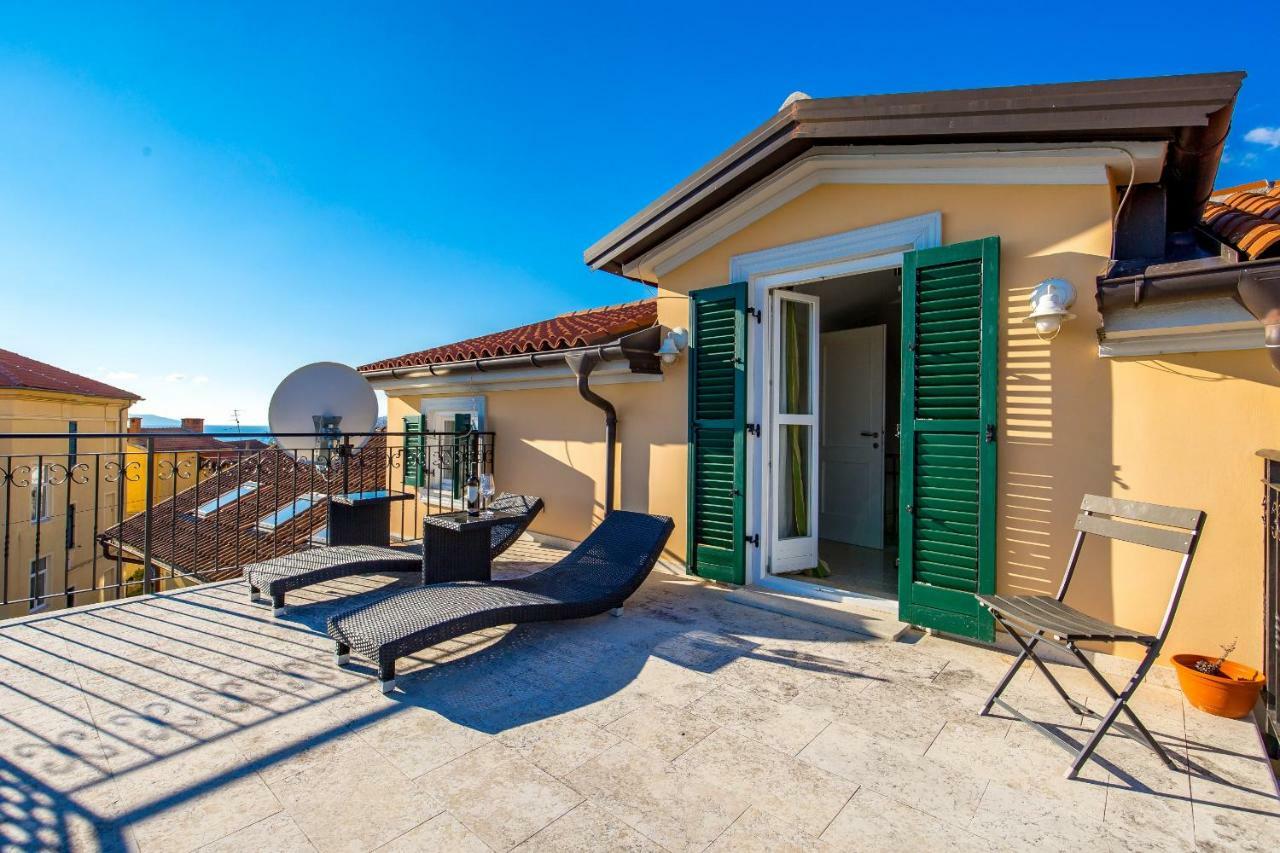 Villa Vilma Опатия Екстериор снимка